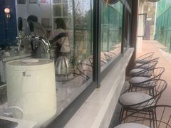 -游心咖啡(青山滨江店)