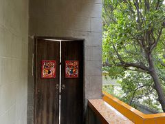 -壹零贰小馆(桂城石啃店)