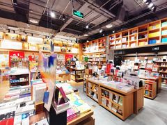 -百新书局(尚悦湾店)