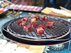 -炙忧烤肉屋(中国铁建广场店)