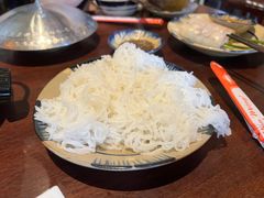 -Cuc Gach Quan Restaurant
