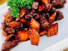 红酒黑椒牛仔粒-新名仕(仙霞路店)