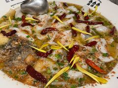 -渔语鱼酸菜鱼新川菜(来福士店)