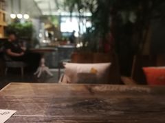 -HIGH FIVE哈福手工汉堡(桂林路店)