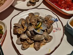-忘忧草融合私房菜(红鼎国际店)