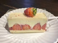 -黑草莓(重庆路店)
