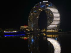 -湖州太湖旅游度假区-月亮广场