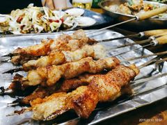 -老东镇啤酒屋海鲜加工·蒸汽海鲜·海鲜烧烤(台东店)