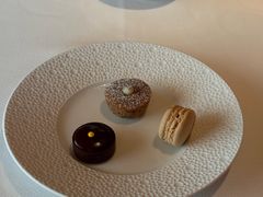 -Le Bernardin
