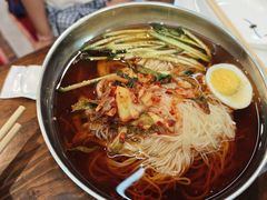 -韩风烤牛肉冷面店