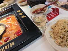 -老牌坊云南鱼豆花火锅(哈西万达店)