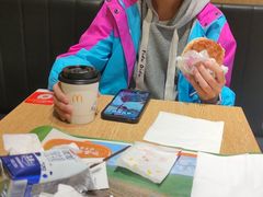 -麦当劳(徐汇漕溪北路百脑汇店)