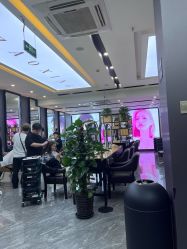 -藤野造型烫染·漂发