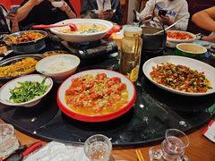 -川流不息·地道川菜·小龙虾(新松江路店)