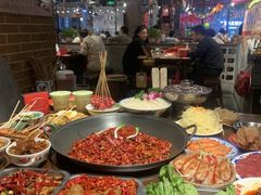 -萍姐火锅·公路夜市(武汉首店)