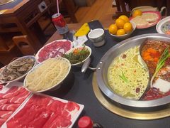 -沸炉重庆老火锅(军事博物馆店)