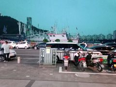 -渔中舟海鲜大排档(普陀沈家门店)