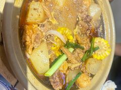 -沙胆彪炭炉牛杂煲(上海日月光广场店)