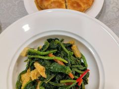 -汗腾格里·风味餐厅(新疆驻京办店)