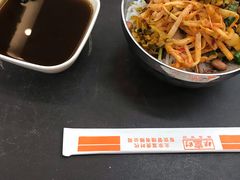 -红鼻子桂林米粉(金唐新光界店)