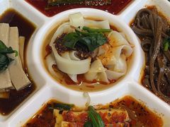 -令氏家外家周秦食府(高新店)