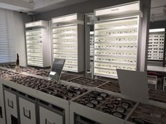 -目艮眼镜SHOWROOM(品牌集合店)
