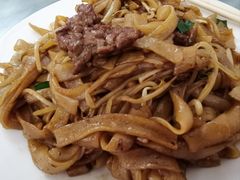 干炒牛河-同记鸡粥粉面店
