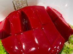 -和兴记潮汕牛肉火锅(太原街万达店)