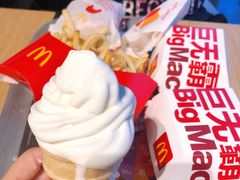 -麦当劳(展览路店)