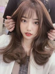 -东秀护肤造型