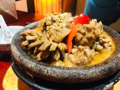 石锅手打牛肉丸-潮堂(环球金融中心店)