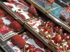 -巴黎贝甜(大宁国际商业广场店)
