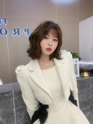 -AYO SALON