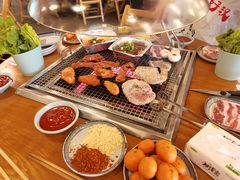 -爱客得牛排海鲜烤肉·火锅自助(春熙路黑金好店)