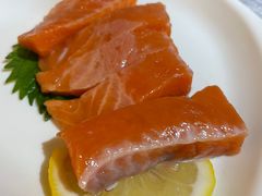 三文鱼-领鲜活海鲜榴莲自助火锅(东门店)