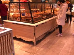 面包甜点陈列柜-巴黎贝甜(大宁国际商业广场店)