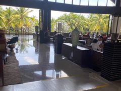 -三亚湾海居铂尔曼度假酒店