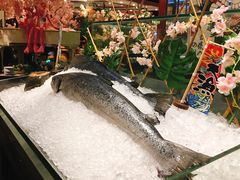 -四海一家自助餐(益田假日广场店)