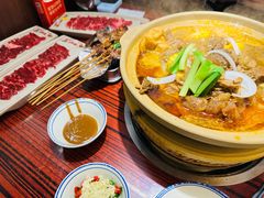 -沙胆彪炭炉牛杂煲(上海日月光广场店)