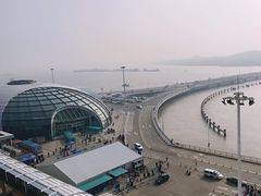 入口-吴淞口国际邮轮码头-停车场