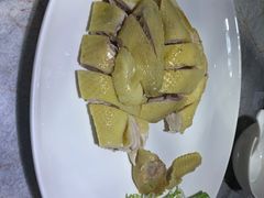 白切本地鸡-广东道至正餐厅(区庄店)