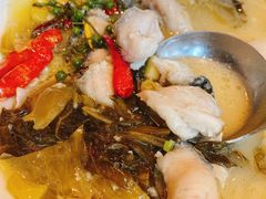 老坛酸菜鱼片-望乡楼上海菜(日月光店)