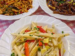 -捌贰虾蟹·江湖菜馆(江汉路店)