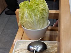 -鲁员外地锅鸡地锅鱼(古墩路店)