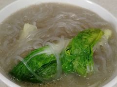 炖鸡粉-胡成记口蘑龙眼包子(盐道街店)