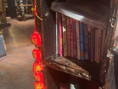 -大匠工房古船木艺术餐厅·猪肚鸡专门店(长白仙岛店)