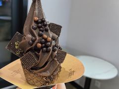 -VENCHI 闻绮(上海佛罗伦萨小镇店)