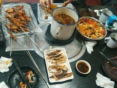 -喝丢一只鞋海鲜烧烤·海肠捞饭(文体街店)