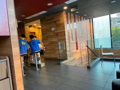 -麦当劳(长江西路得来速店)