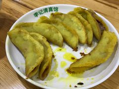 -老新隆牛肉锅贴(新街口店)